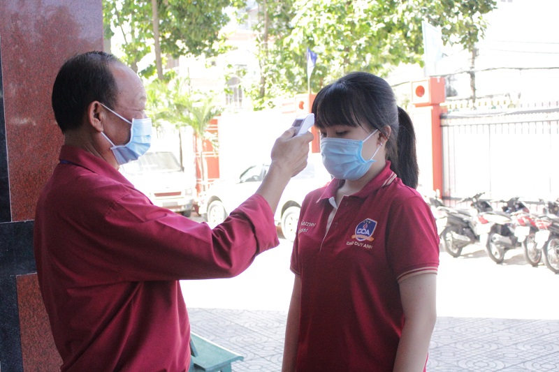 Trường học “kích hoạt” dạy học trực tuyến trước diễn biến mới dịch Covid-19