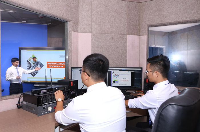 Trường ĐH Mở Hà Nội chuyển toàn bộ sang dạy – học trực tuyến