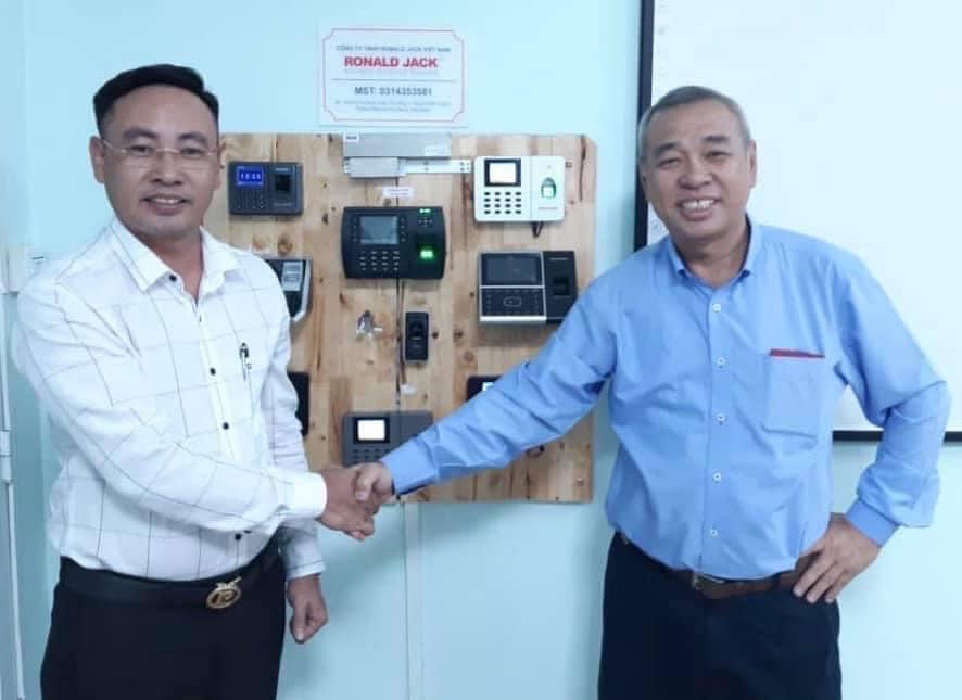 Ronald Jack Việt Nam kỷ niệm sinh nhật lần thứ 4.