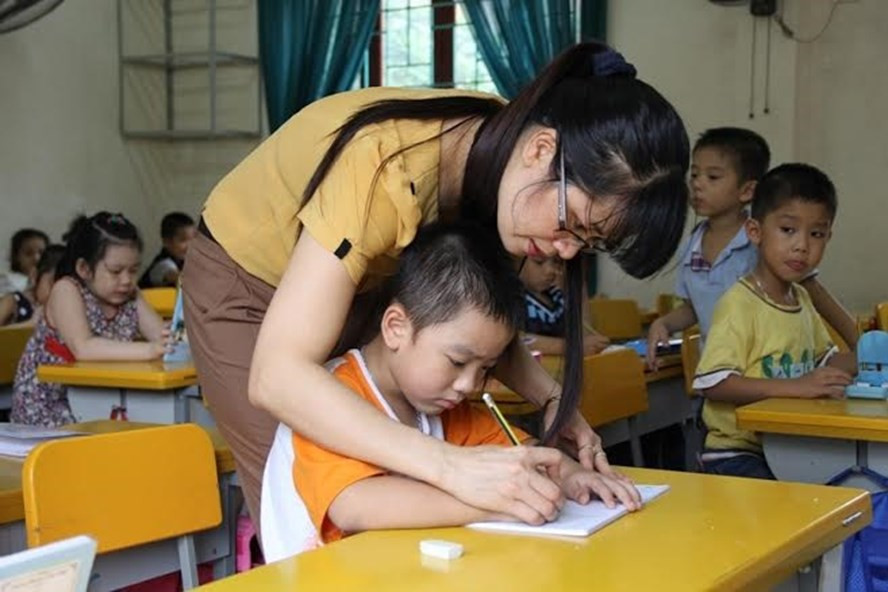 Tối ưu khoảng thời gian vàng cho học sinh lớp 1