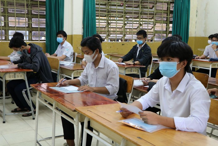 Ngành giáo dục Bình Dương dạy thật, học thật, thi thật, Bộ nên tuyên dương