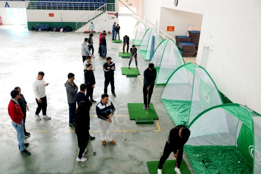 Dạy golf trong trường học: Học để biết… khái niệm