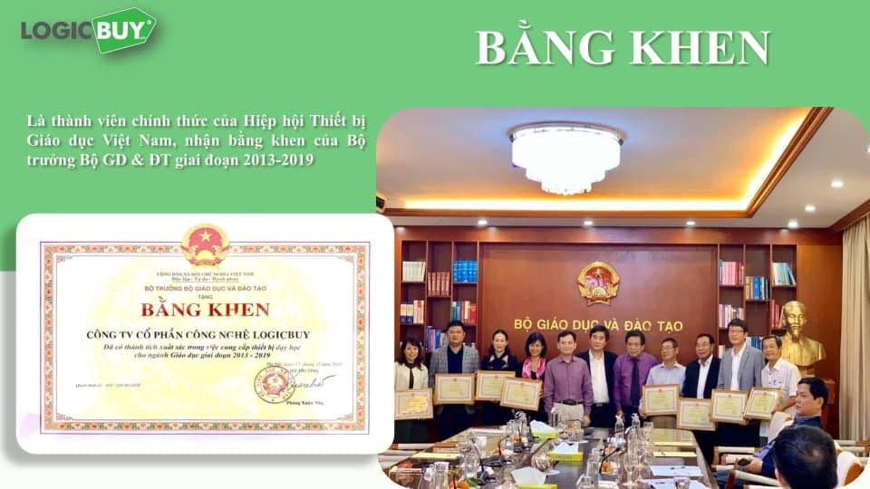 LogicBUY Education nhận bằng khen của Bộ trưởng Bộ Giáo dục và Đào tạo.
