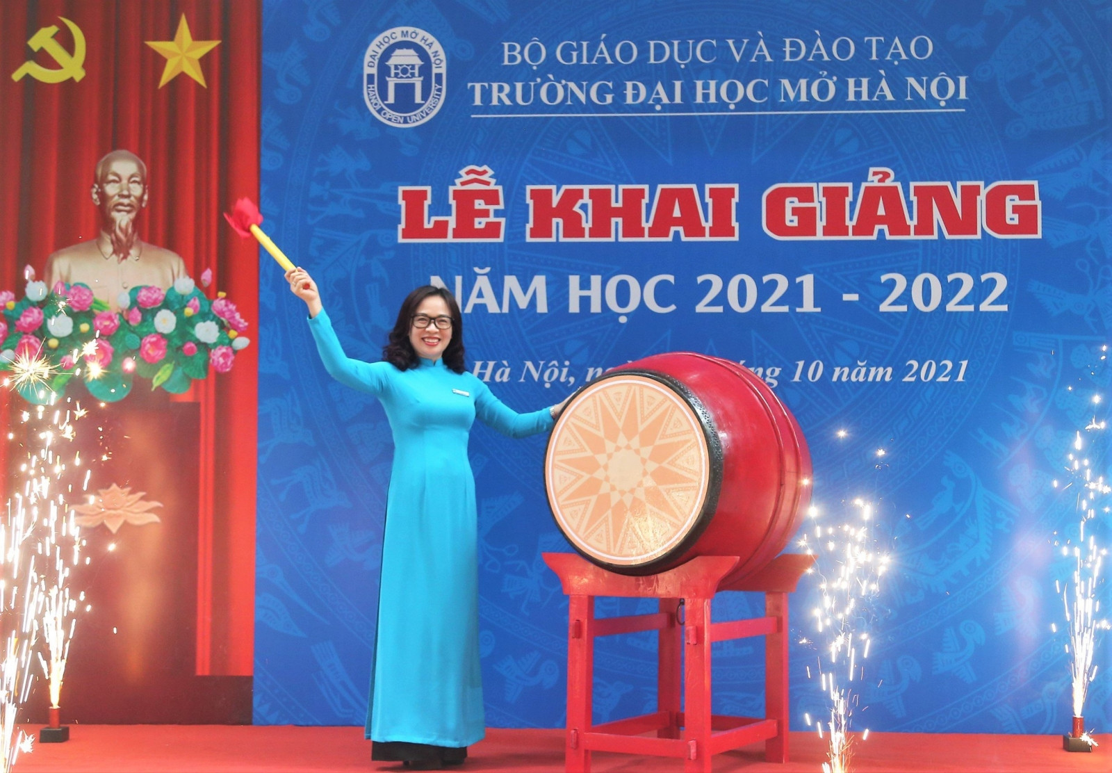 Trường Đại học Mở Hà Nội khai giảng: Hoàn thiện hơn nữa hình thức dạy – học trực tuyến
