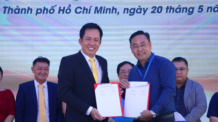 Sinh viên được phỏng vấn trực tiếp tại Ngày hội việc làm GDU 2023